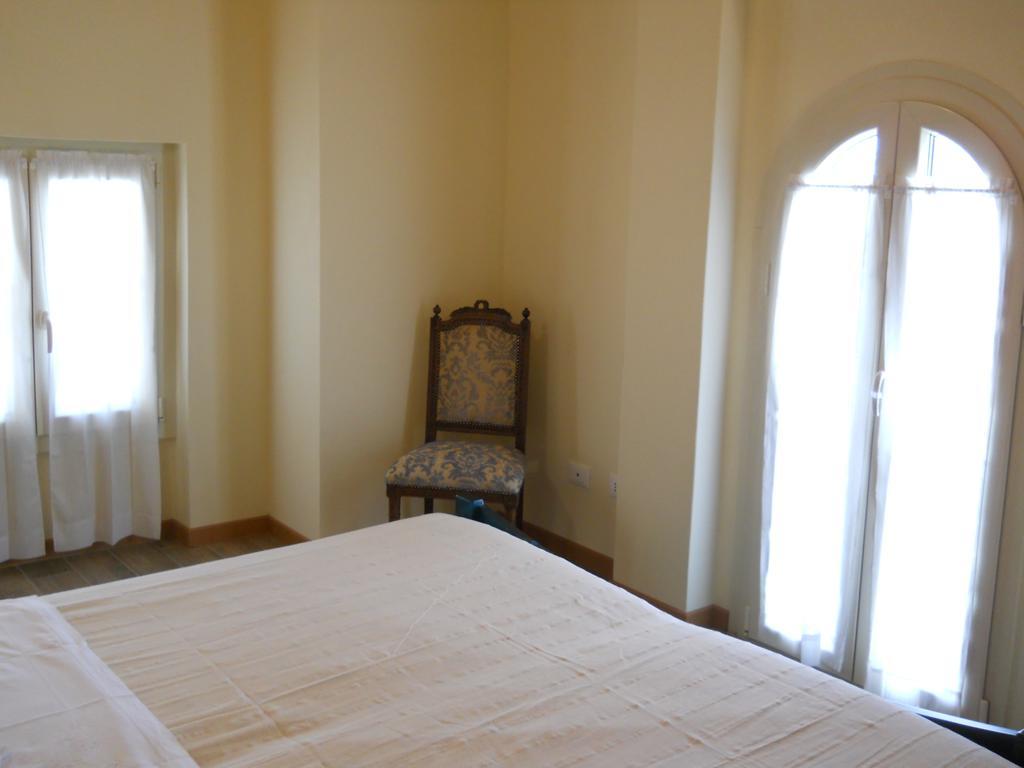 La Villa Morandi Marzio Eksteriør billede