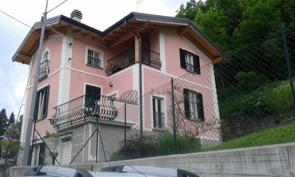 La Villa Morandi Marzio Eksteriør billede