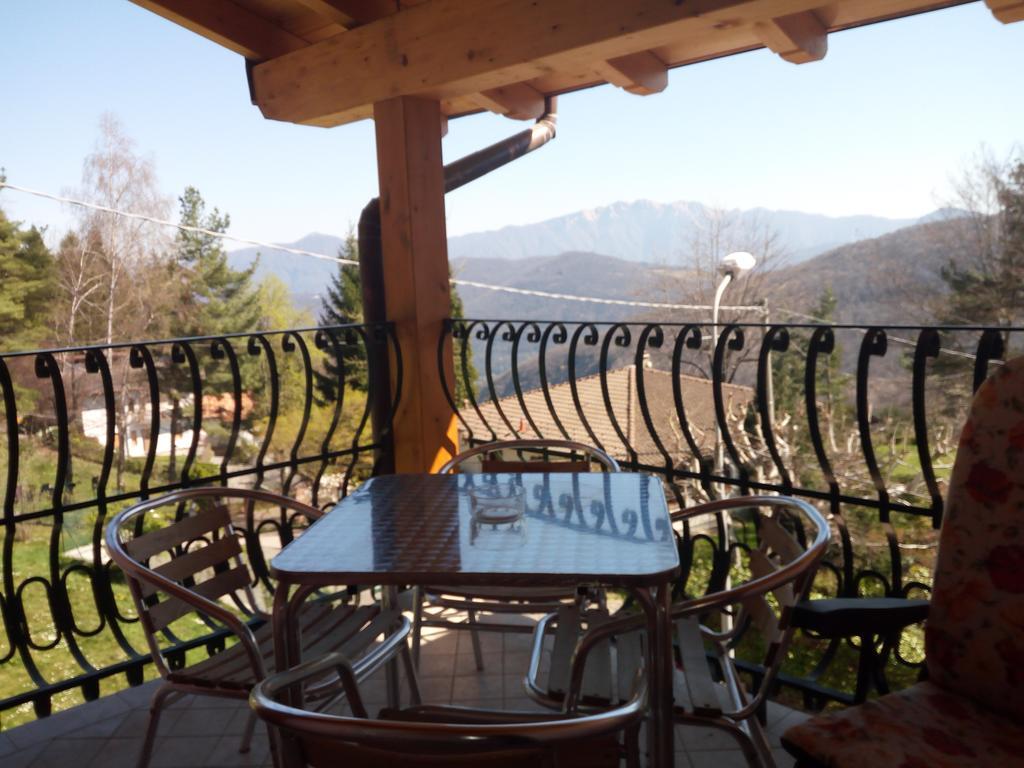 La Villa Morandi Marzio Eksteriør billede