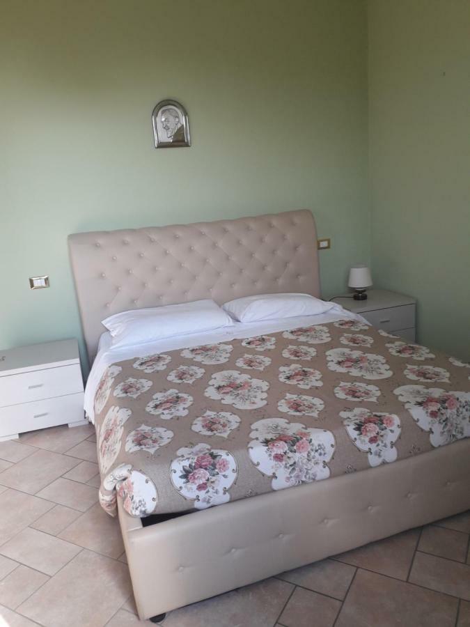 La Villa Morandi Marzio Eksteriør billede